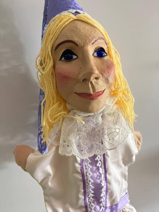 Fee  - Salzberger Kasperpuppen